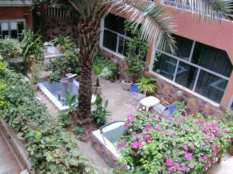 Ikrama - Hostel Nouakchott Bagian luar foto