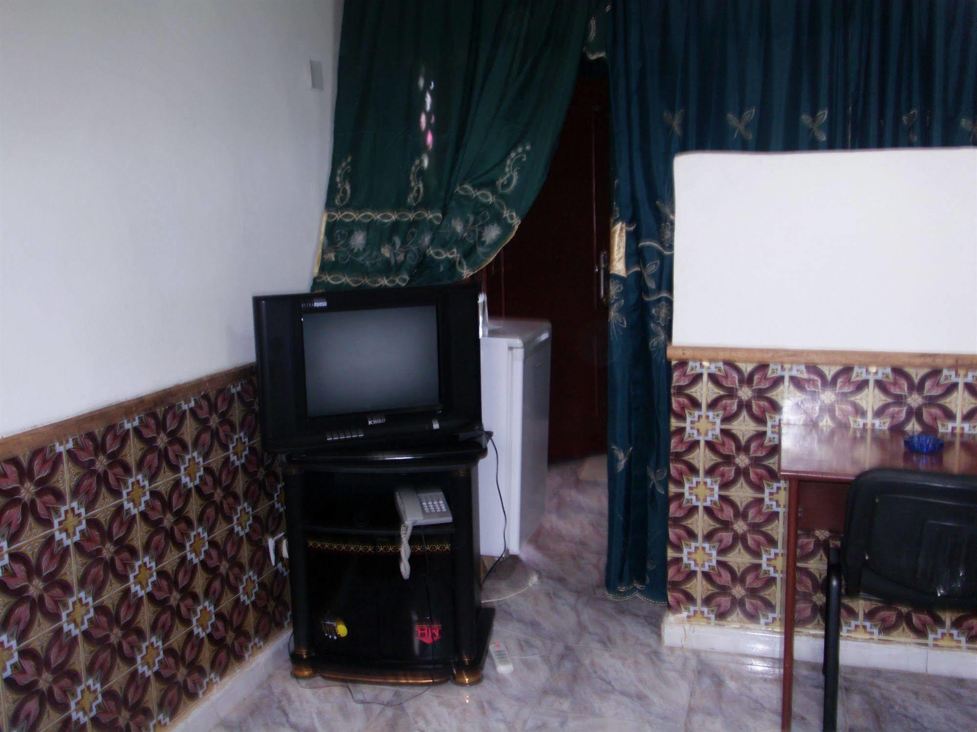 Ikrama - Hostel Nouakchott Bagian luar foto