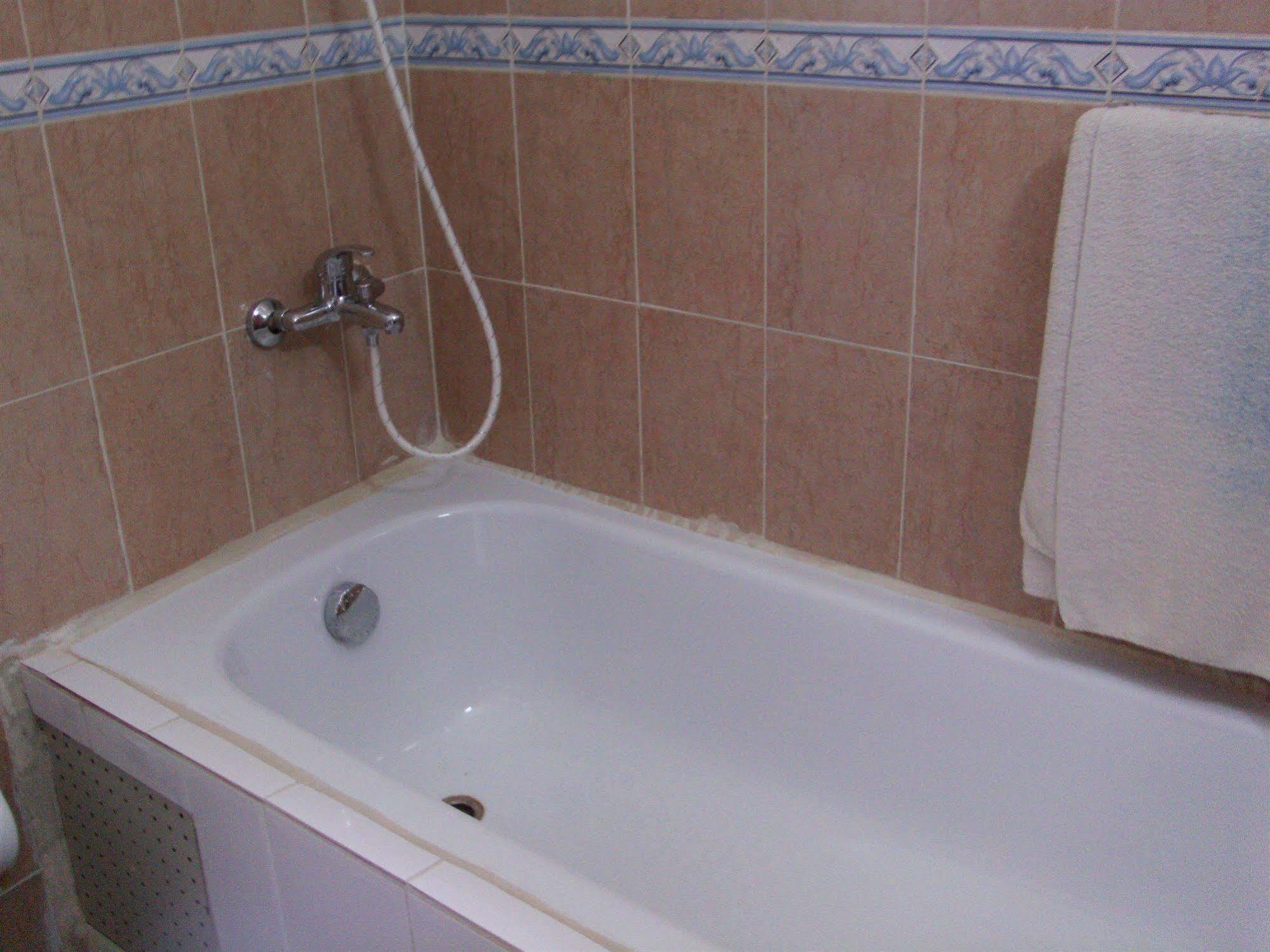 Ikrama - Hostel Nouakchott Bagian luar foto